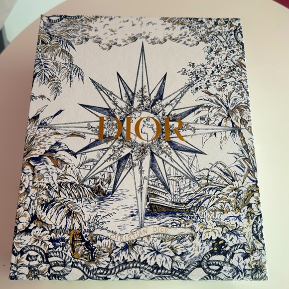 Dior Printed Box - Picture 1 of 10